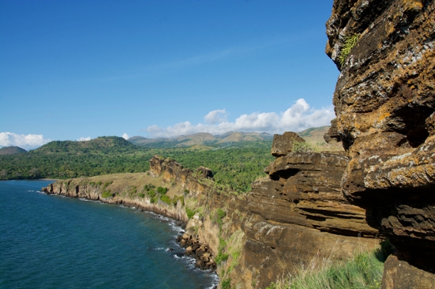 Comoros-Dragons Back Grand Comoros